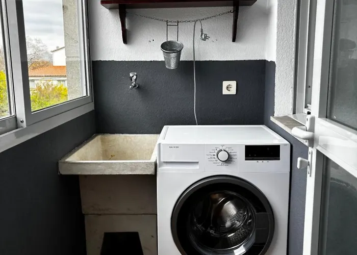 Edificio Nadal Iii * A Guarda